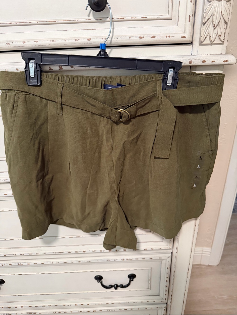 Tommy Hilfiger Olive Green High-Rise Belted Shorts